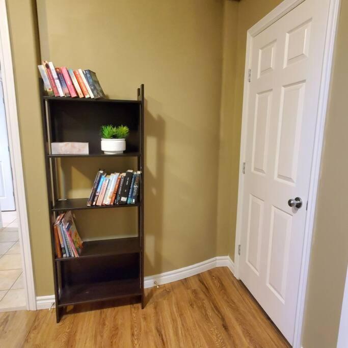 Private 2 Bedrooms Suite Near Hwy 1, Cultus Lake, Heritage Park, Fishing, Coliseum Chilliwack Buitenkant foto