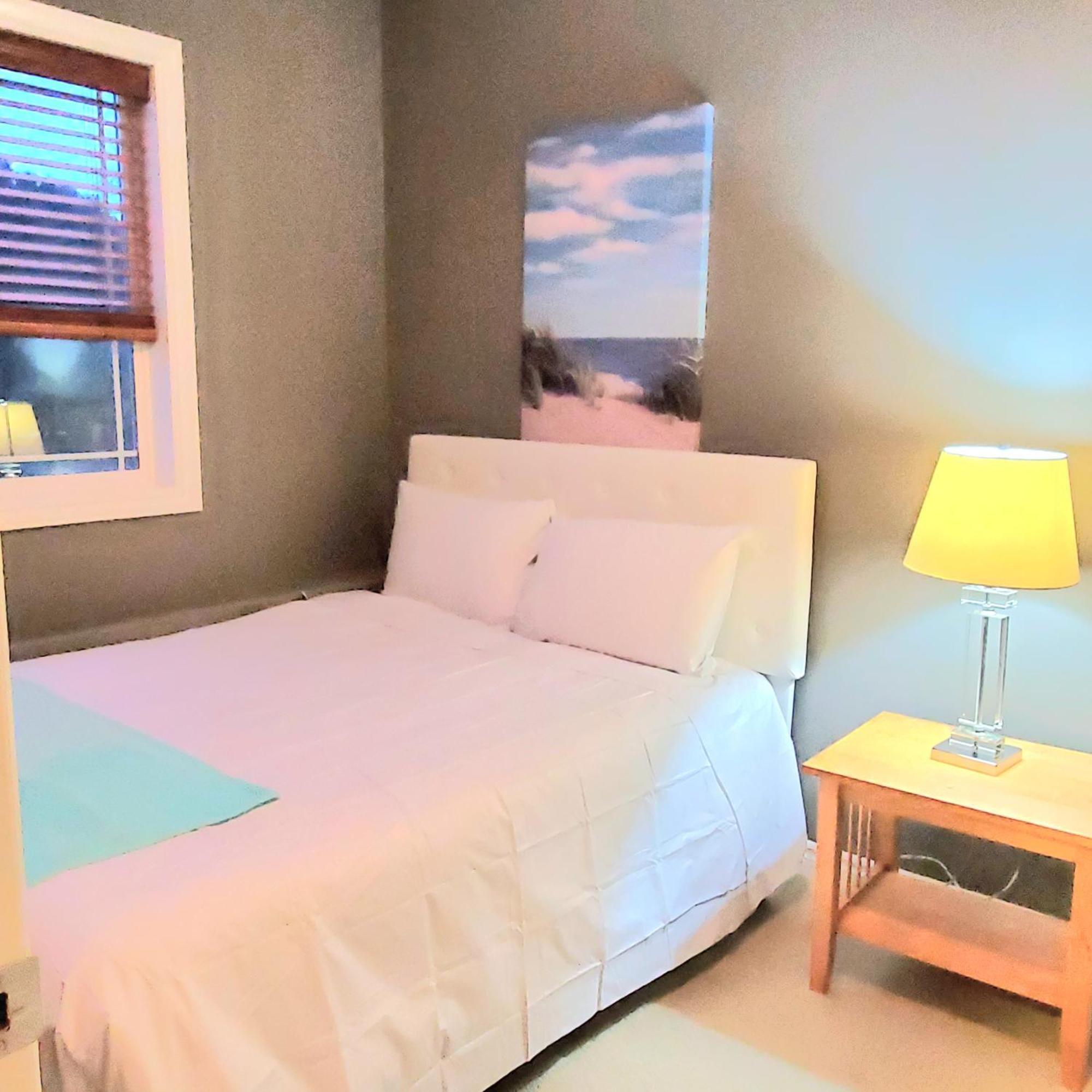 Private 2 Bedrooms Suite Near Hwy 1, Cultus Lake, Heritage Park, Fishing, Coliseum Chilliwack Kamer foto